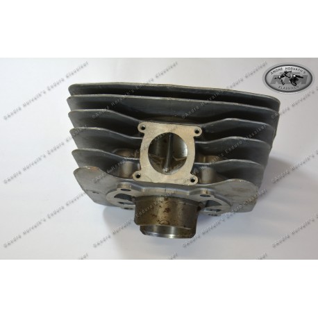 Cylinder KTM 420 MC/GS 1979-1984 Type 56 used with damaged piston in size 85 56030005000