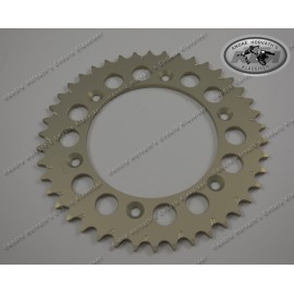 André Horvath's - enduroklassiker.at - Drive Train Components / Sprockets - sprocket 42T from 1990 on