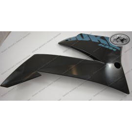 Radiator Spoiler right KTM 640 Duke 2004 black decals in mould, used, scratches at mounting hole
