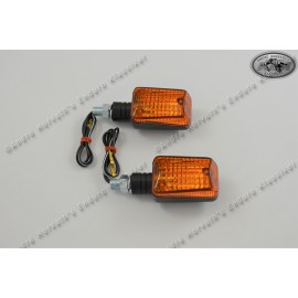 Mini Blinkers Pair black short 20mm 12V 21W